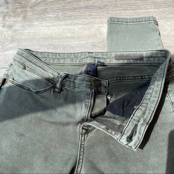 Club Monaco  Skinny Jeans - Picture 8 of 11